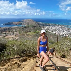 ALO Yoga Vibrant Blue Sports Bra